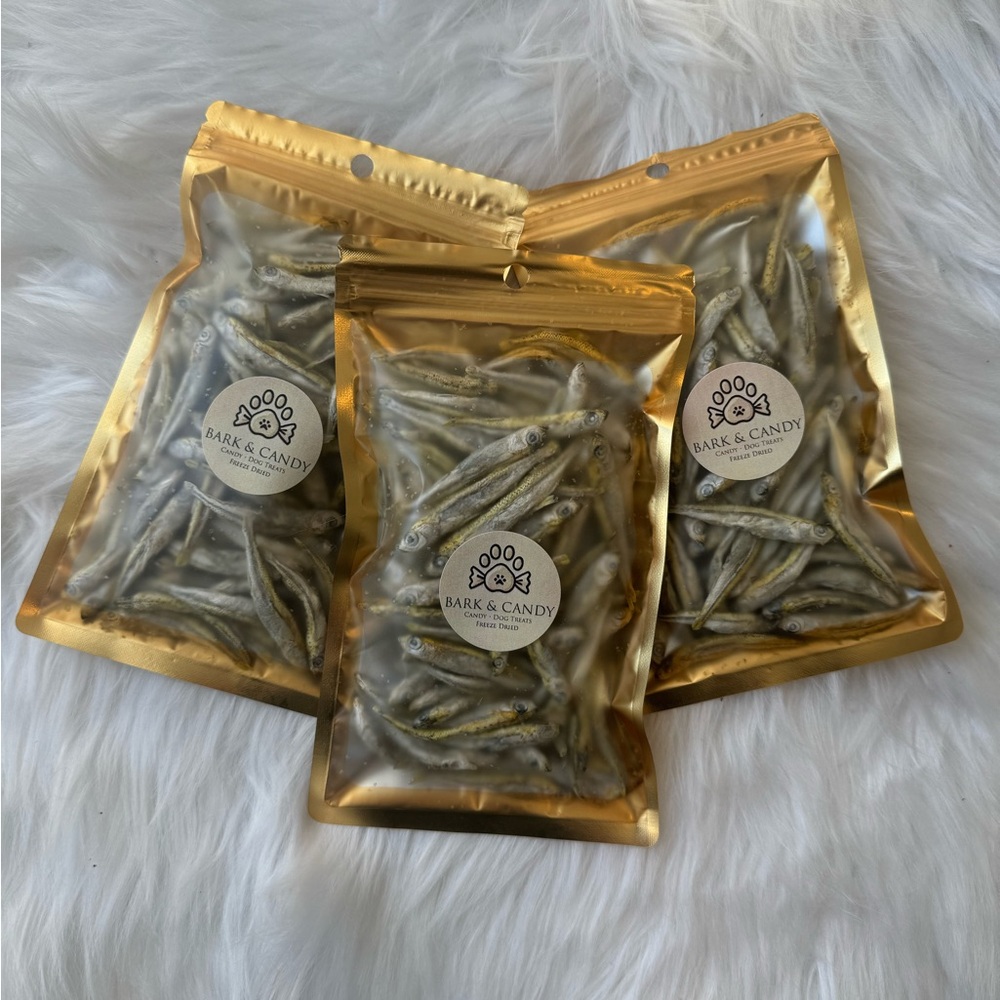 Freeze Dried Smelt Pet Treats